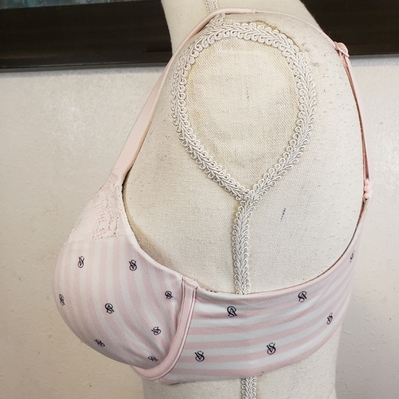 Victoria's Secret Body By Victoria Lined Perfect Coverage - Picture 4 of 8